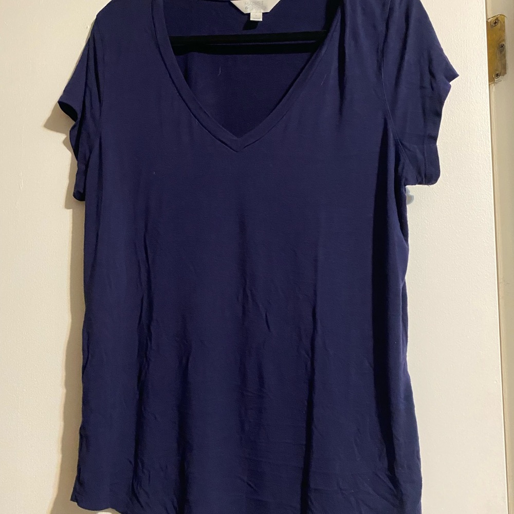 Trimmer V-Neck Knit Tee